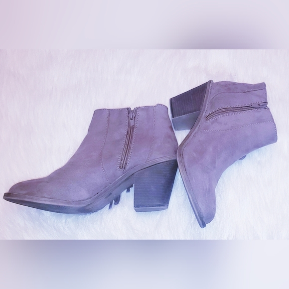 Faded Glory Women's Hula Fringe Booties - Picture 3 of 9